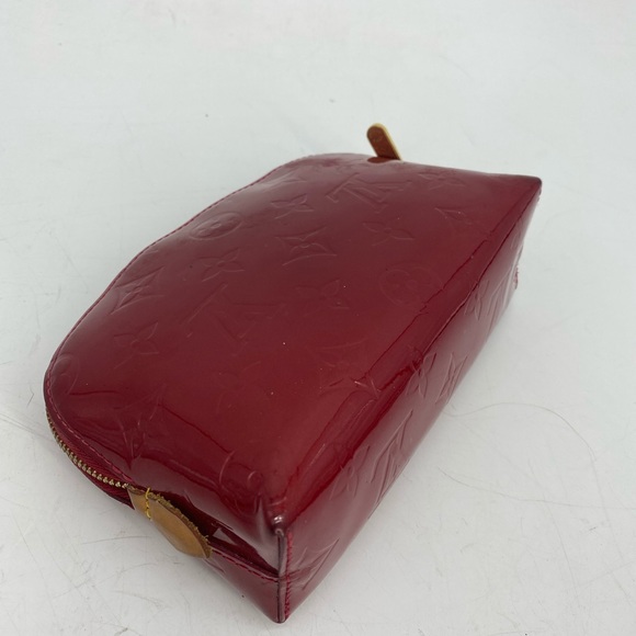 Louis Vuitton Vernis Pouch - Picture 5 of 12